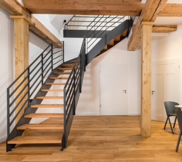 HPL-Treppen – innovativ und designstark – Schön und langlebig HPL-Treppen – innovativ und designstark – Schön und langlebig