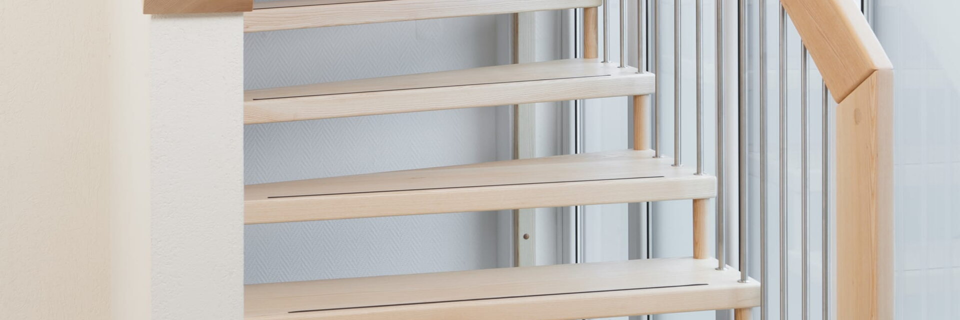 Freitragende Treppe 8